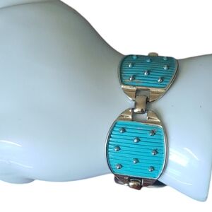 Vintage Silver Tone And Turquoise Color  beautiful Women's Bracelet.